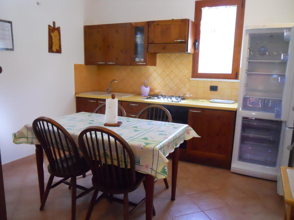 Artistika Golden Apartment Capitana Chambre photo